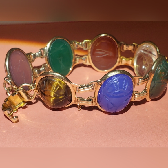 Vintage 14k gold plated NAPIER  Ancient Egyptian style SCARAB bracelet - Picture 3 of 8